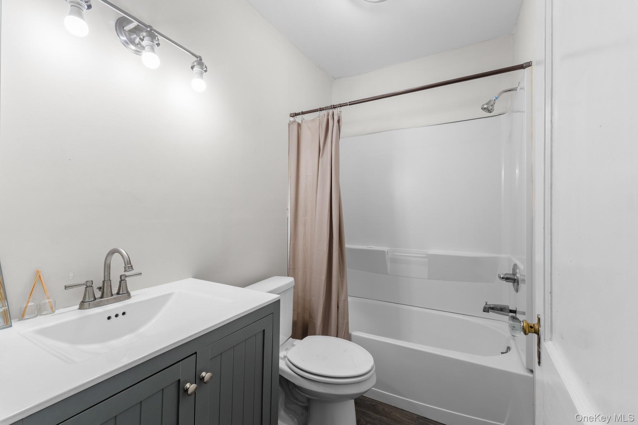 Single Family Jones Terrace Sullivan County, NY 12788, MLS-1040302-23