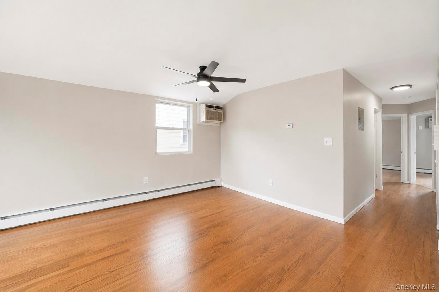 Single Family 145th Street  Queens, NY 11436, MLS-1040330-17