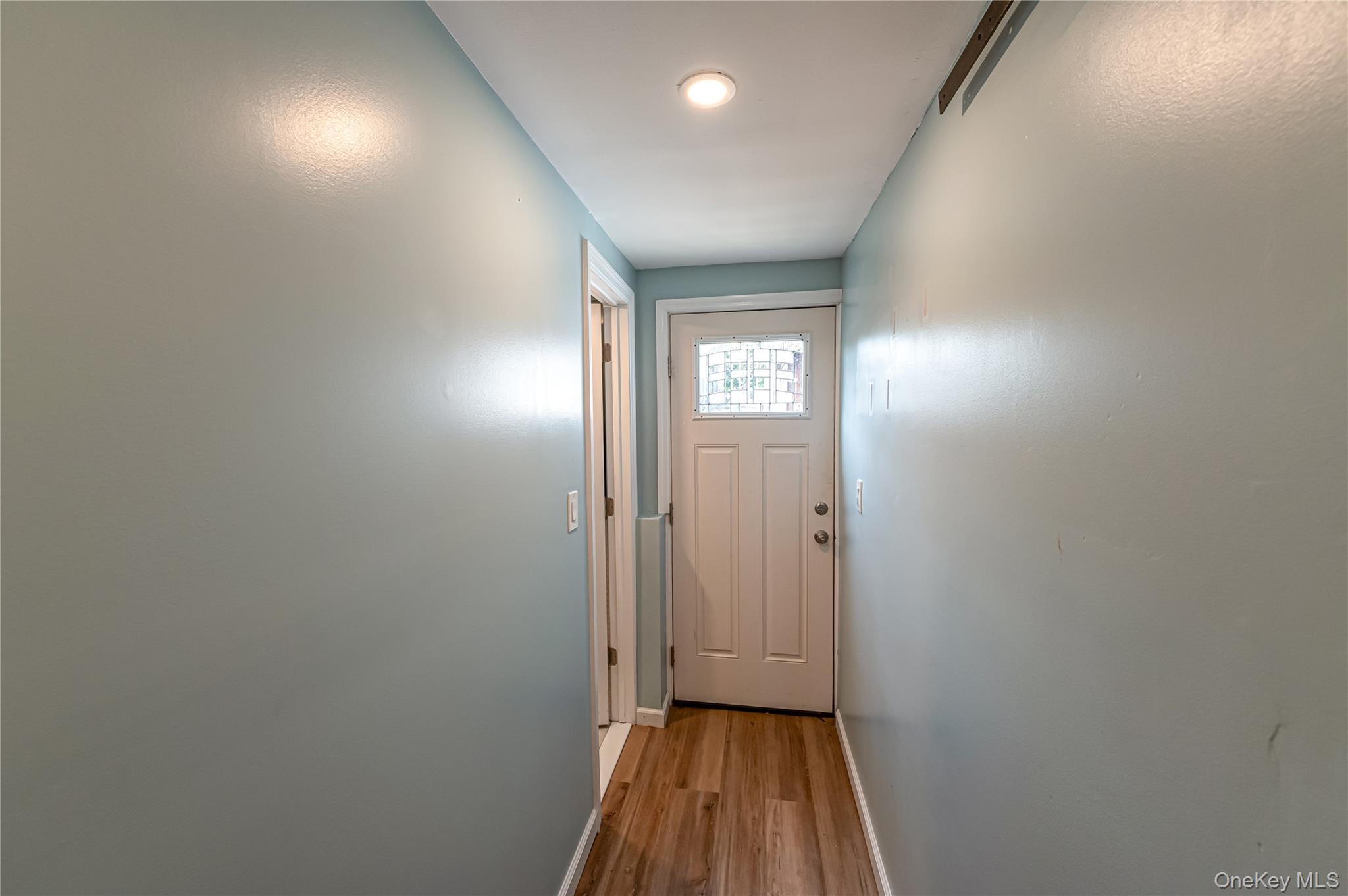 Single Family Linda Lane Suffolk County, NY 11703, MLS-1040337-18