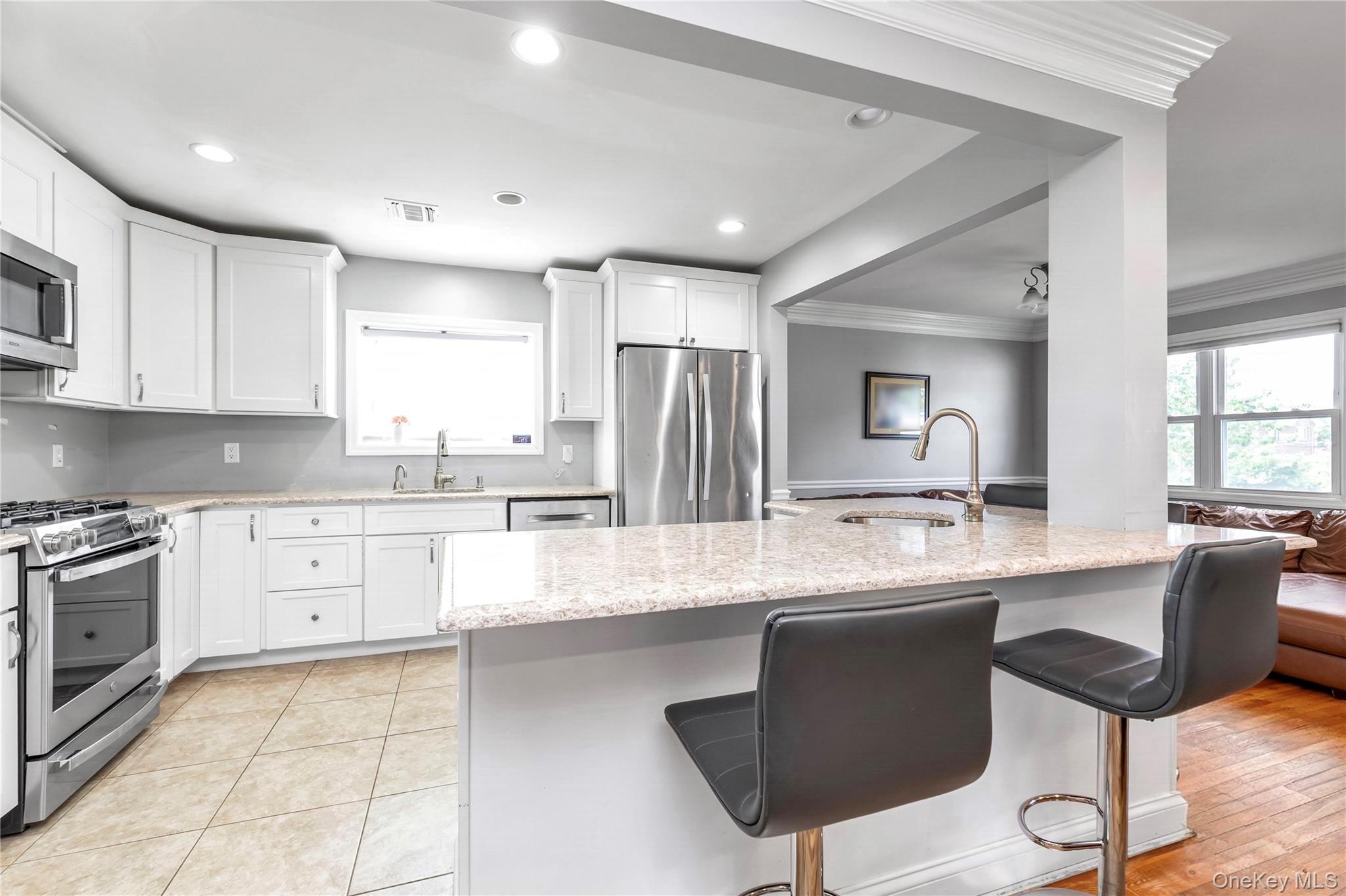 Single Family Jarvis Avenue Queens, NY 11691, MLS-1040340-11