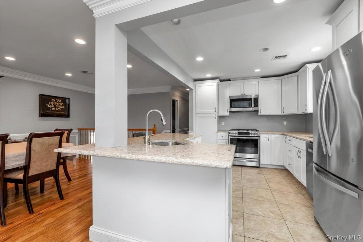 Single Family Jarvis Avenue Queens, NY 11691, MLS-1040340-12