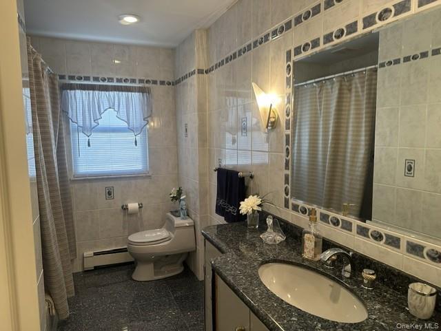 Single Family Garland Drive Queens, NY 11364, MLS-1040344-15