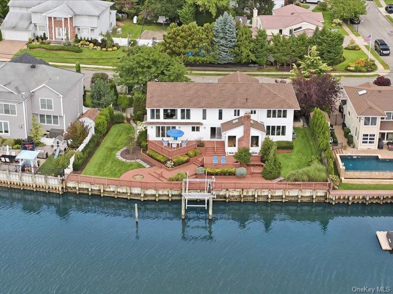 Single Family Whitewood Drive  Nassau County, NY 11762, MLS-1040353-37