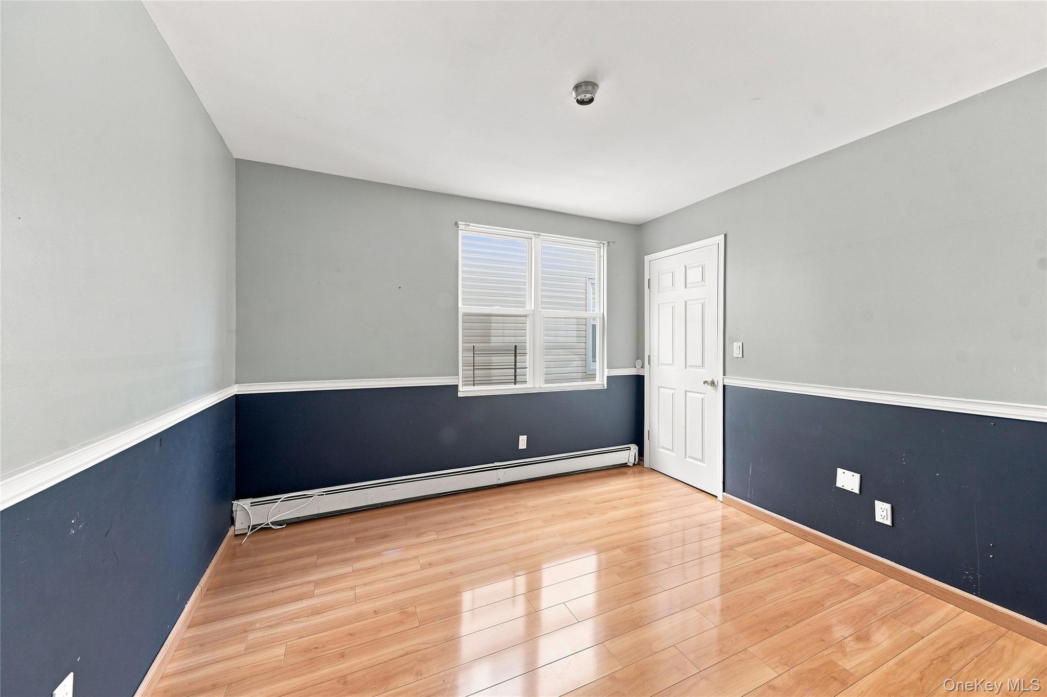 Single Family Haight Avenue Bronx, NY 10461, MLS-1040356-14