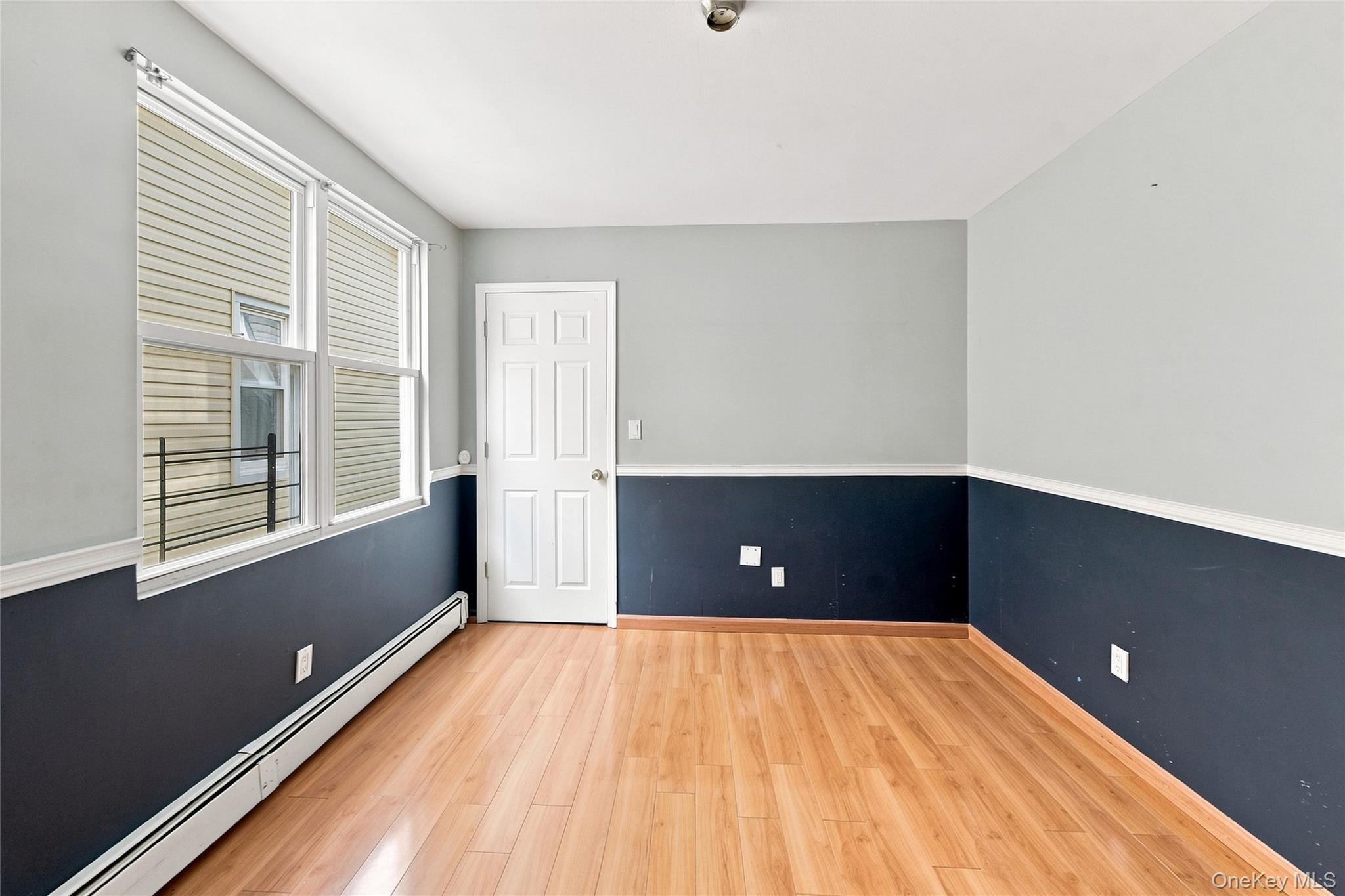 Single Family Haight Avenue Bronx, NY 10461, MLS-1040356-15