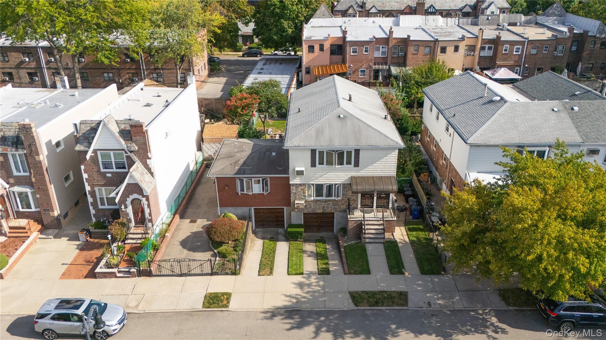 Single Family Doran Ave. Queens, NY 11385, MLS-1040392-4