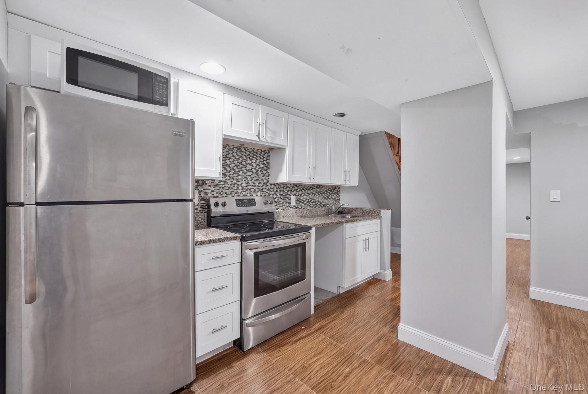 Single Family Van Siclen Avenue Brooklyn, NY 11207, MLS-1040414-10