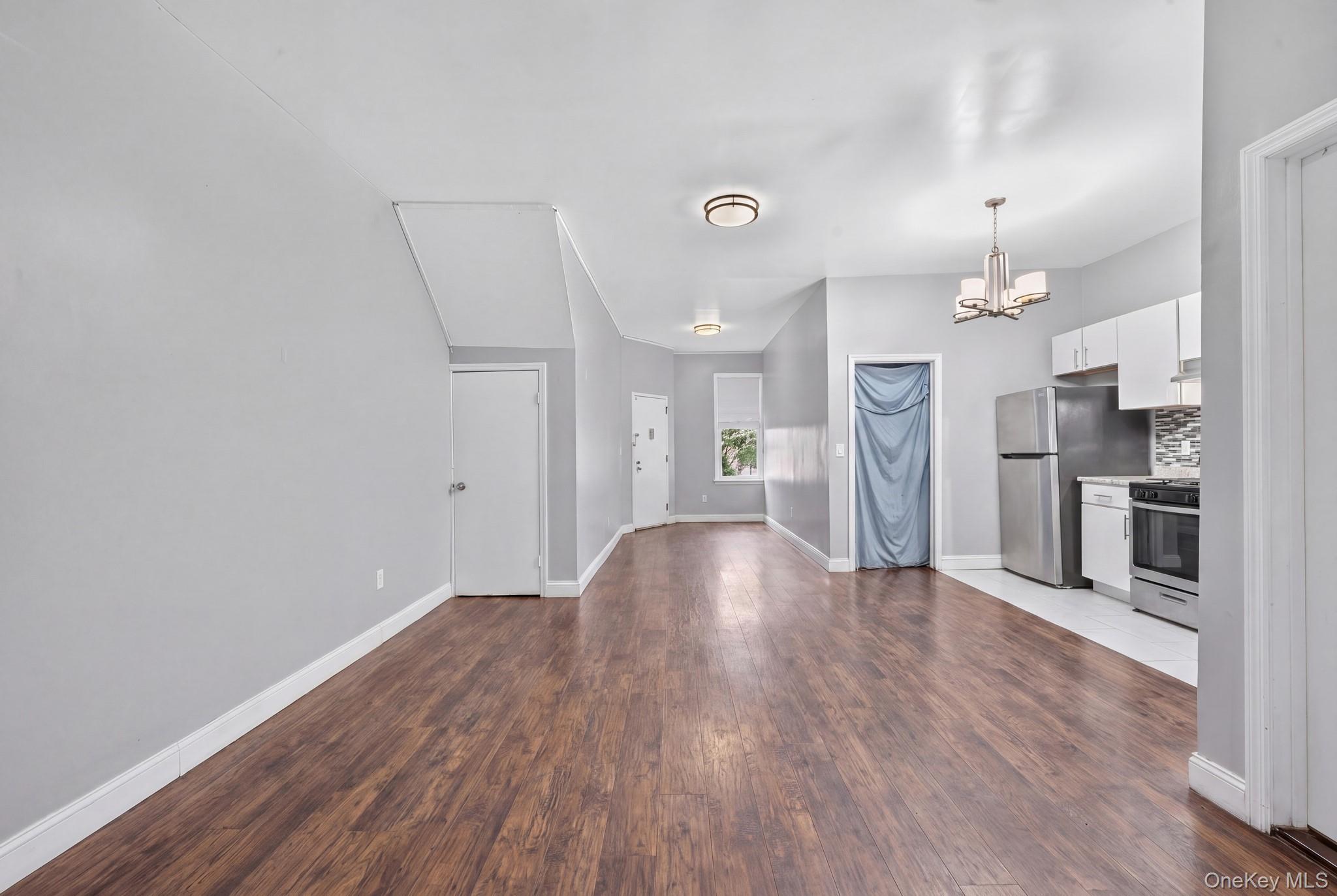 Single Family Van Siclen Avenue Brooklyn, NY 11207, MLS-1040414-3