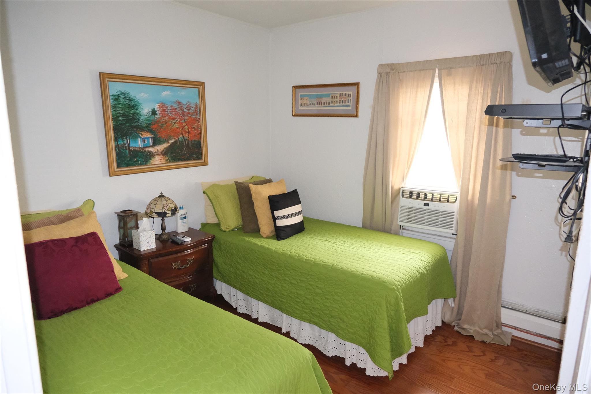 Single Family 202nd Street  Queens, NY 11361, MLS-1040417-6
