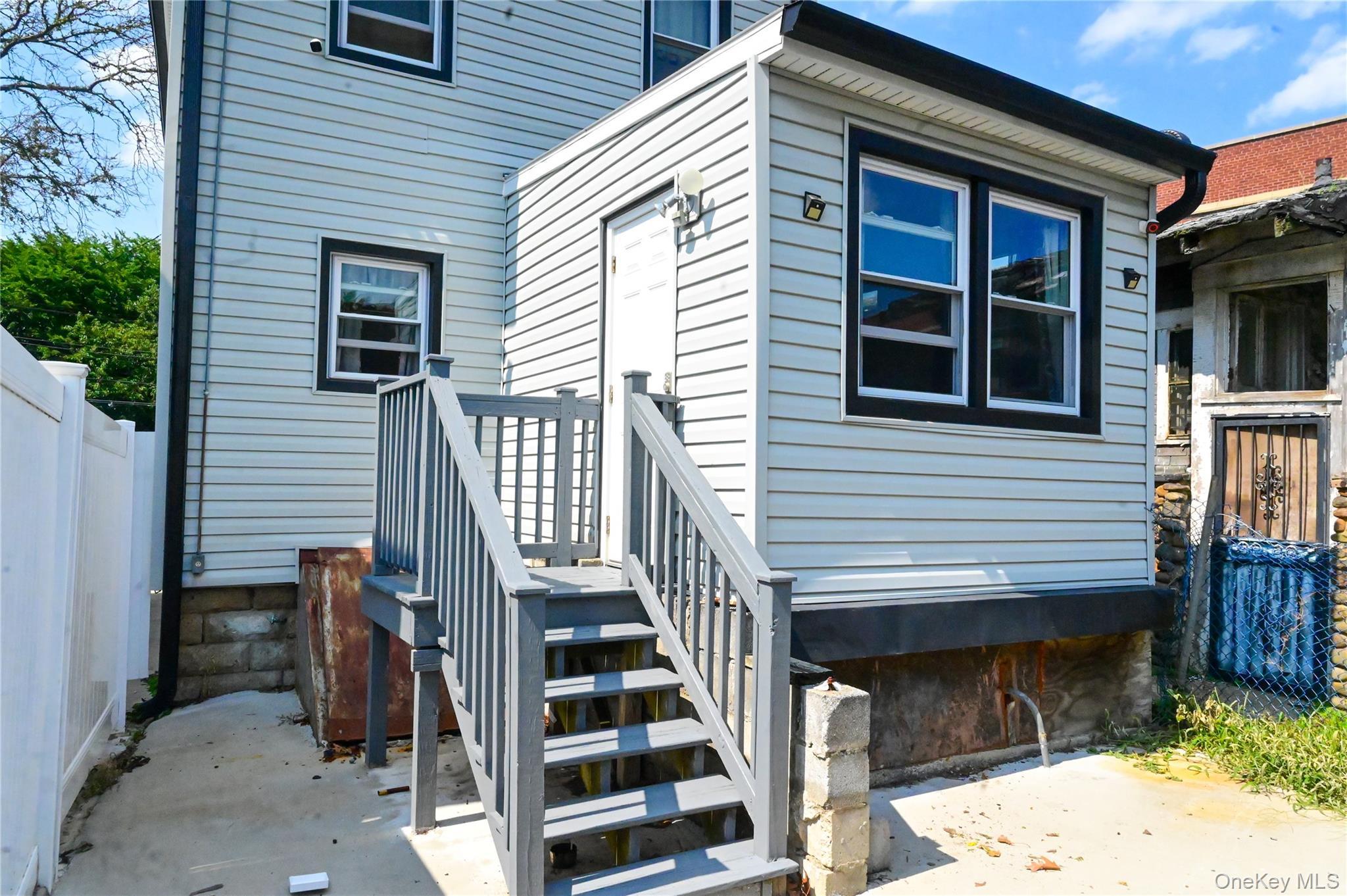 Single Family 111th Avenue  Queens, NY 11433, MLS-1040418-13