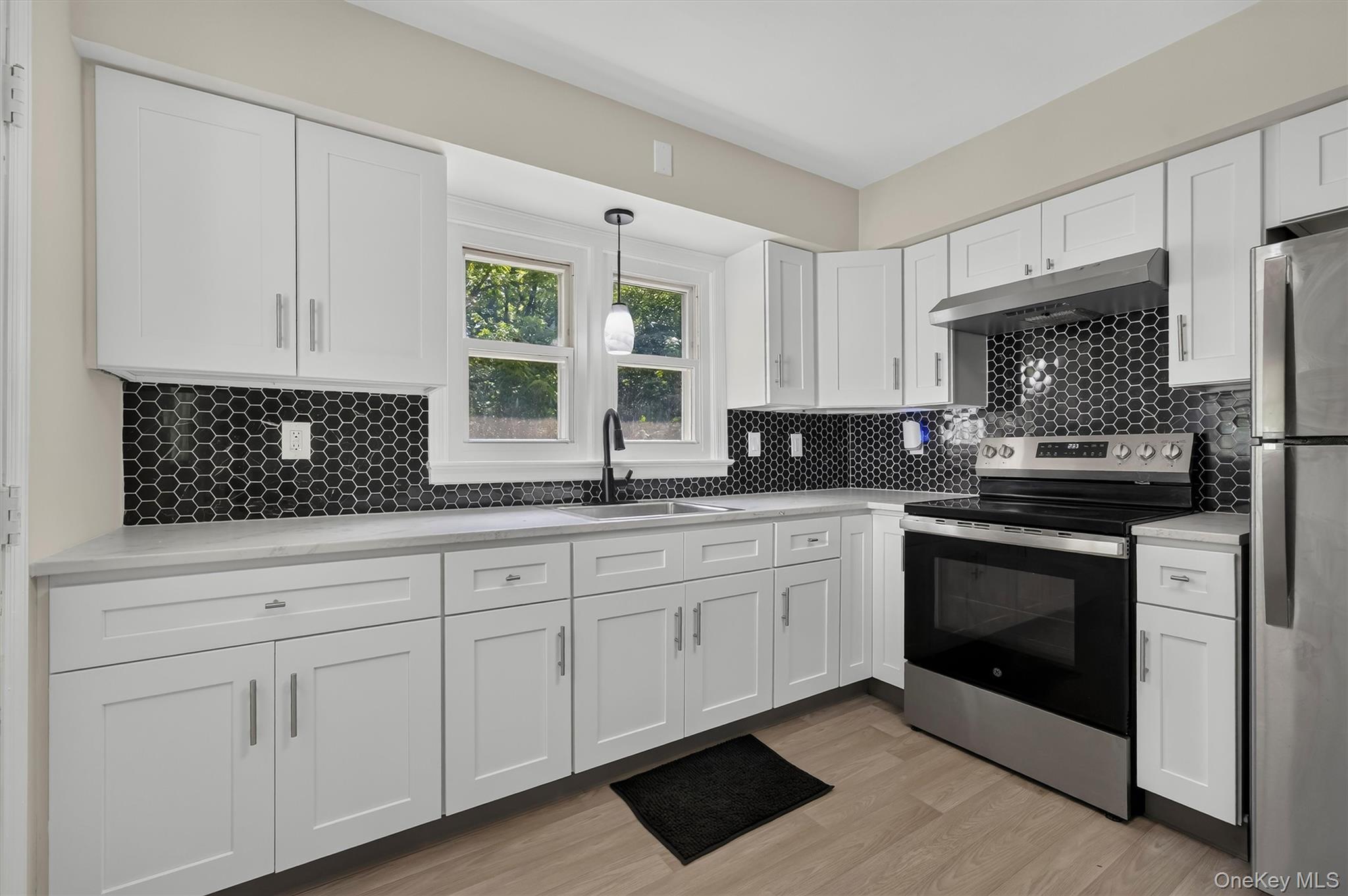 Single Family Leslie Road Orange County, NY 12550, MLS-1040419-10