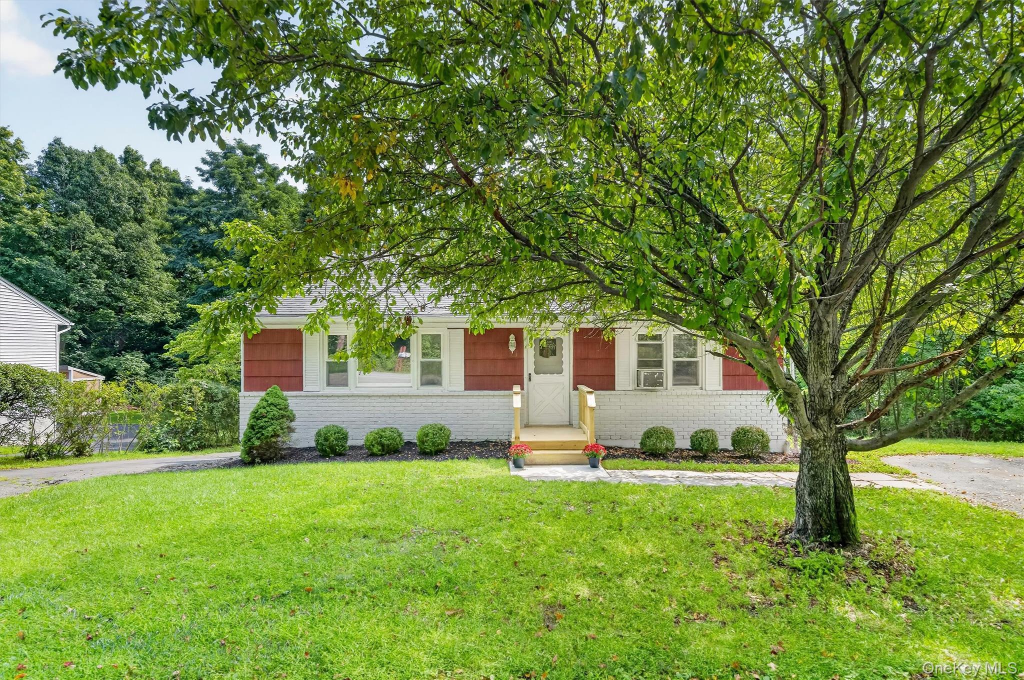 Single Family Leslie Road Orange County, NY 12550, MLS-1040419-2