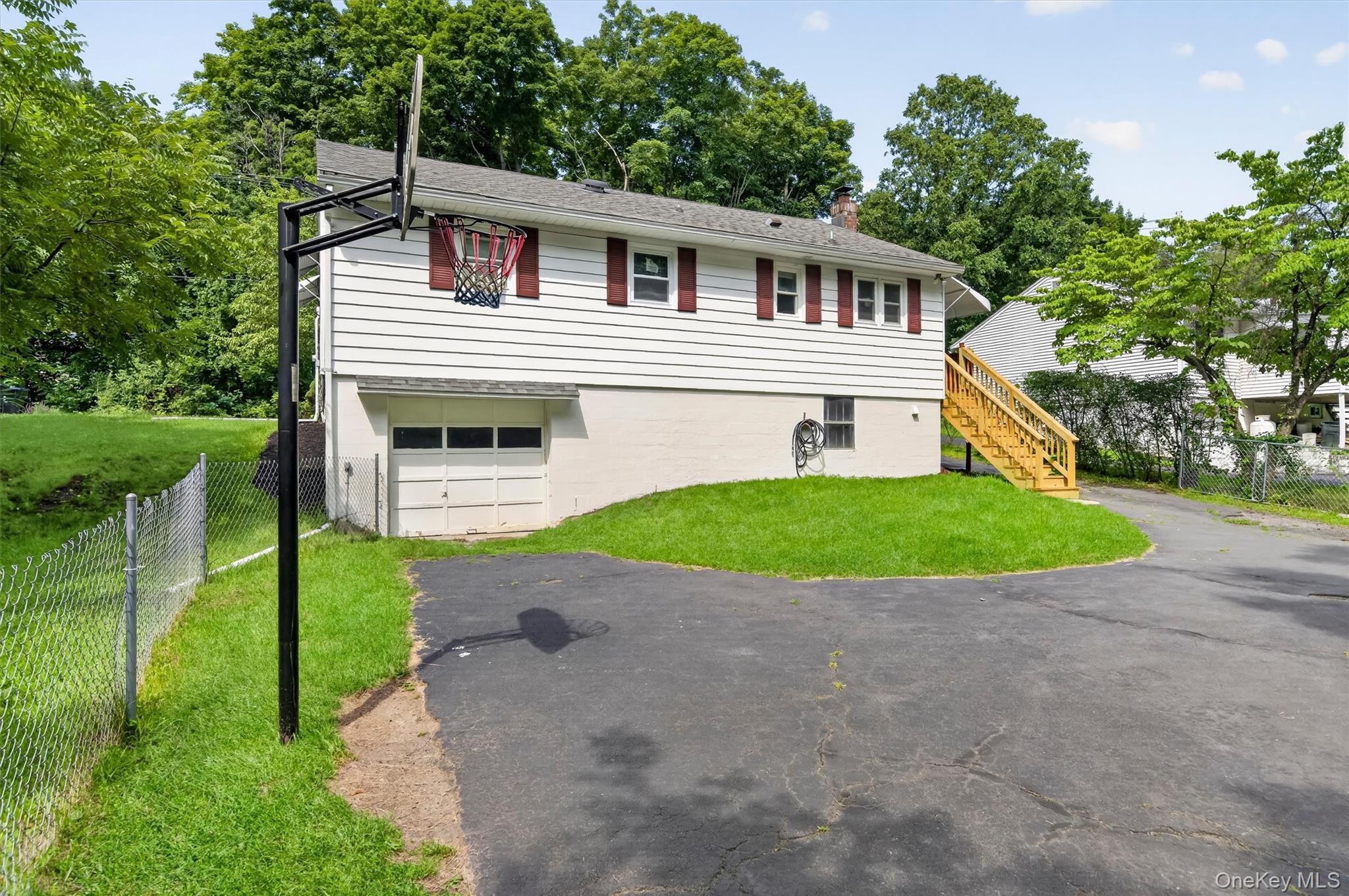 Single Family Leslie Road Orange County, NY 12550, MLS-1040419-24