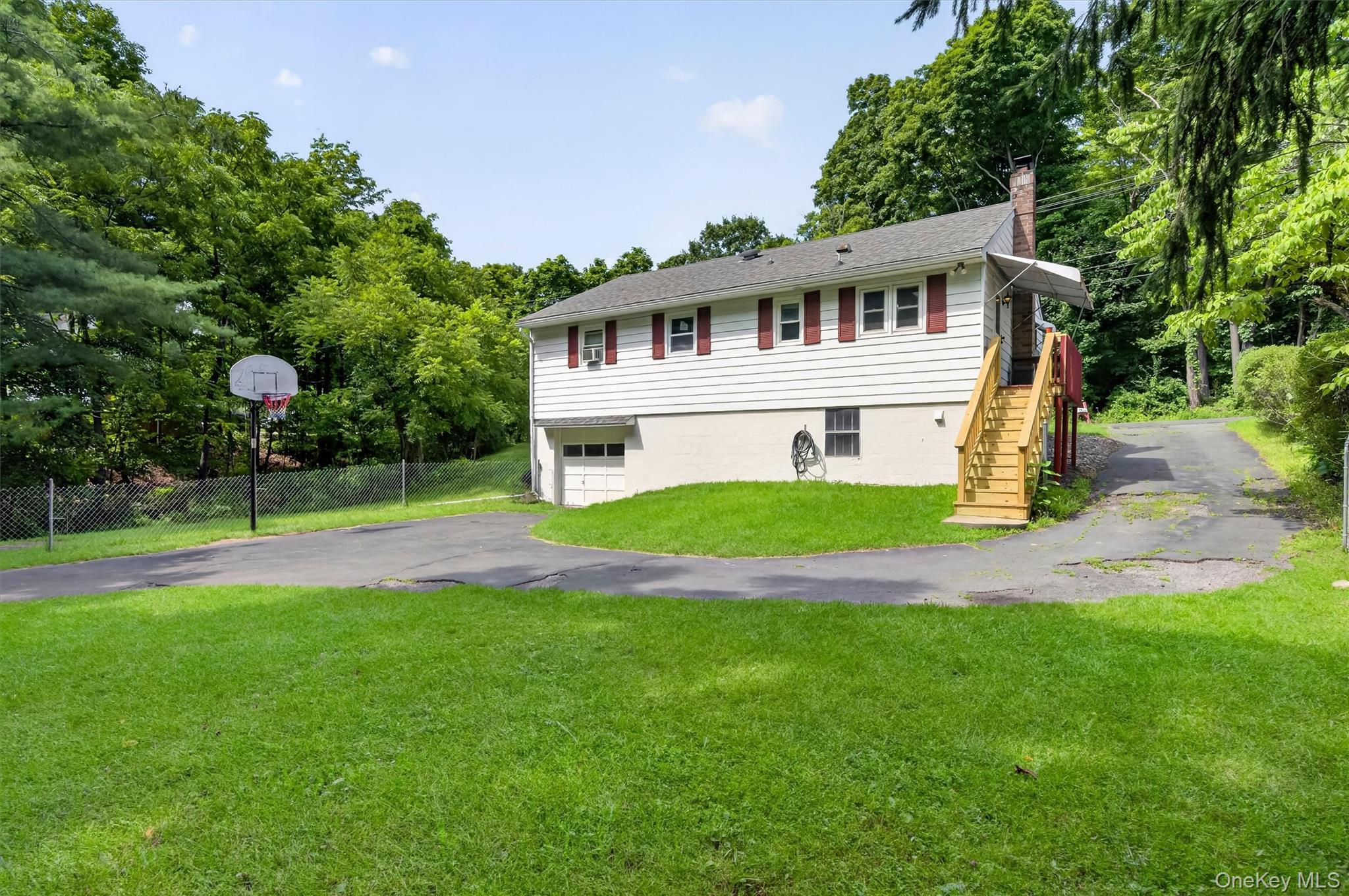 Single Family Leslie Road Orange County, NY 12550, MLS-1040419-25