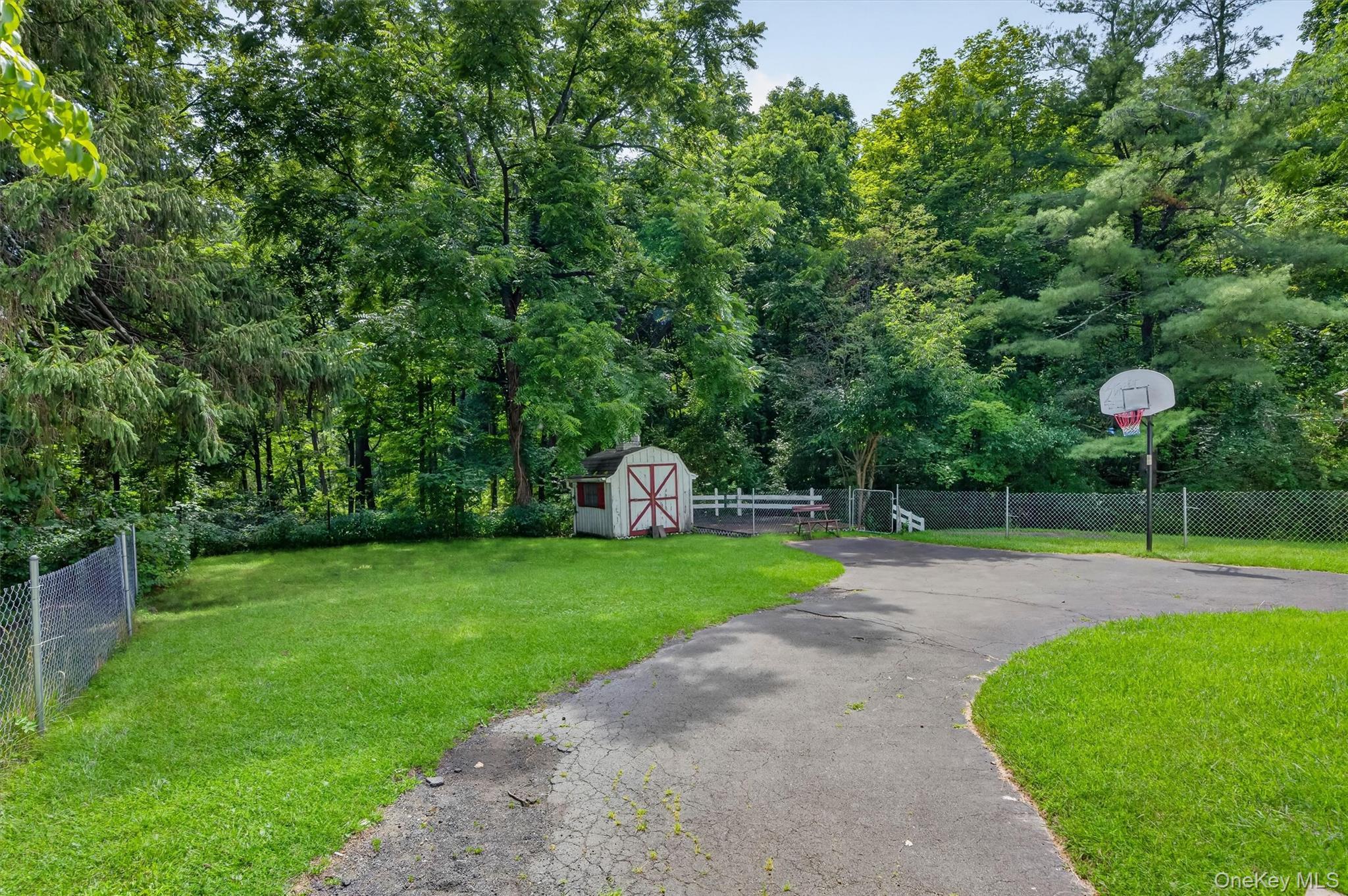 Single Family Leslie Road Orange County, NY 12550, MLS-1040419-28