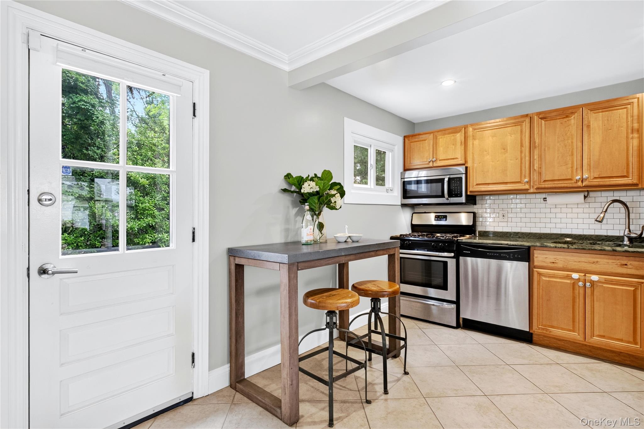 Single Family Commander Avenue  Nassau County, NY 11530, MLS-1040420-11