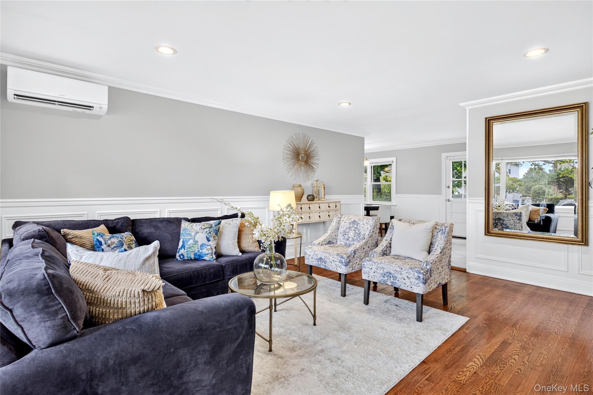 Single Family Commander Avenue  Nassau County, NY 11530, MLS-1040420-2