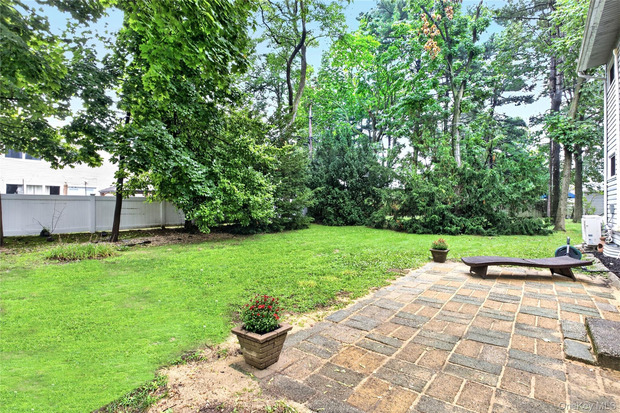 Single Family Commander Avenue  Nassau County, NY 11530, MLS-1040420-31