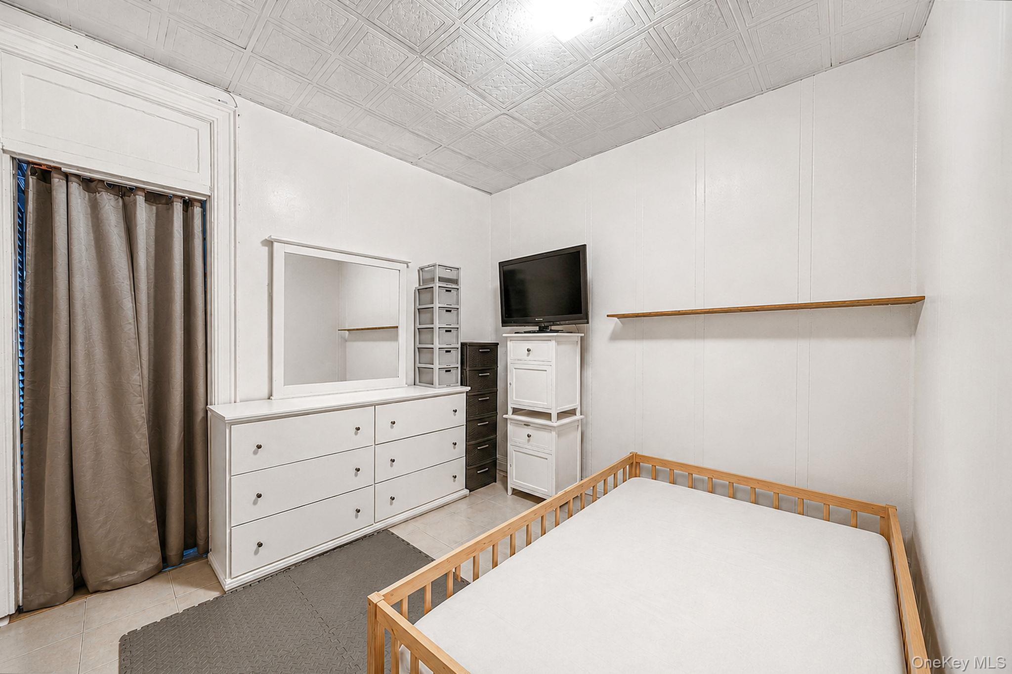 Single Family Autumn Avenue  Brooklyn, NY 11208, MLS-1040435-13