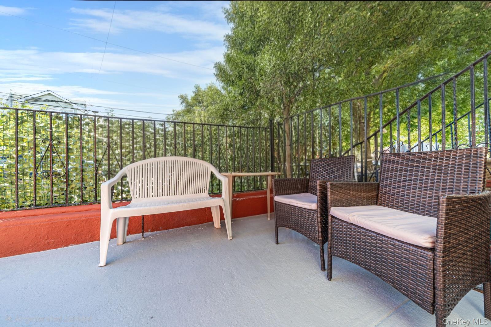 Single Family Autumn Avenue  Brooklyn, NY 11208, MLS-1040435-4