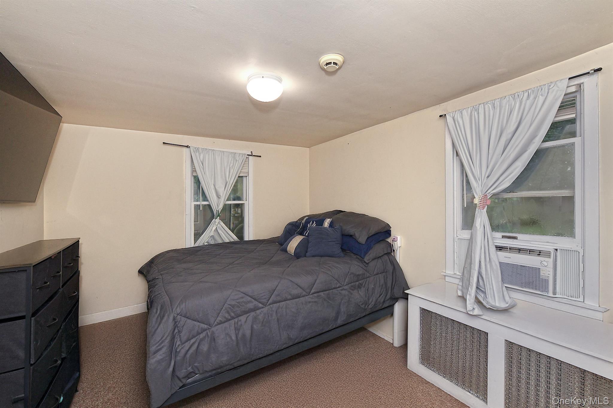 Single Family Olive Street  Suffolk County, NY 11746, MLS-1040449-8