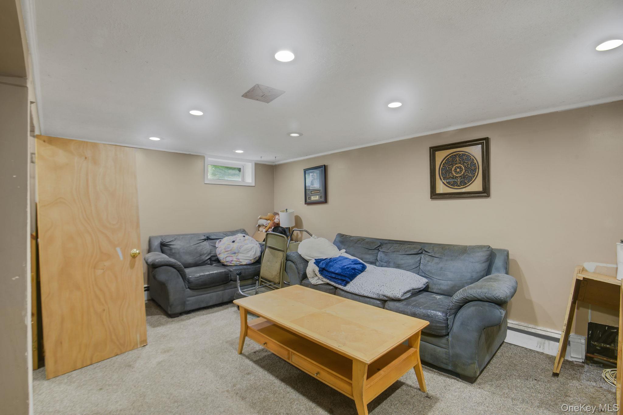 Single Family Doyle Drive Dutchess County, NY 12590, MLS-1040457-15