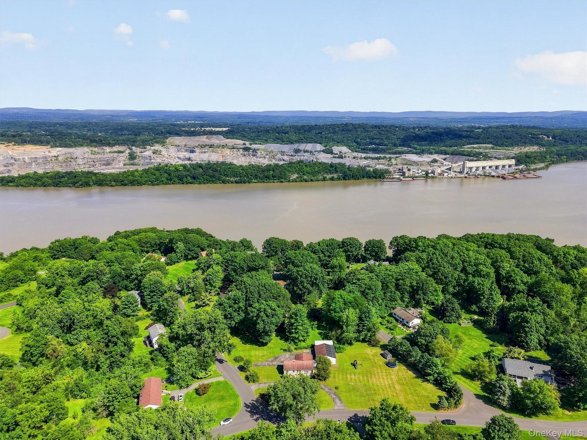 Single Family Hillside Drive Ulster County, NY 12542, MLS-1040462-45