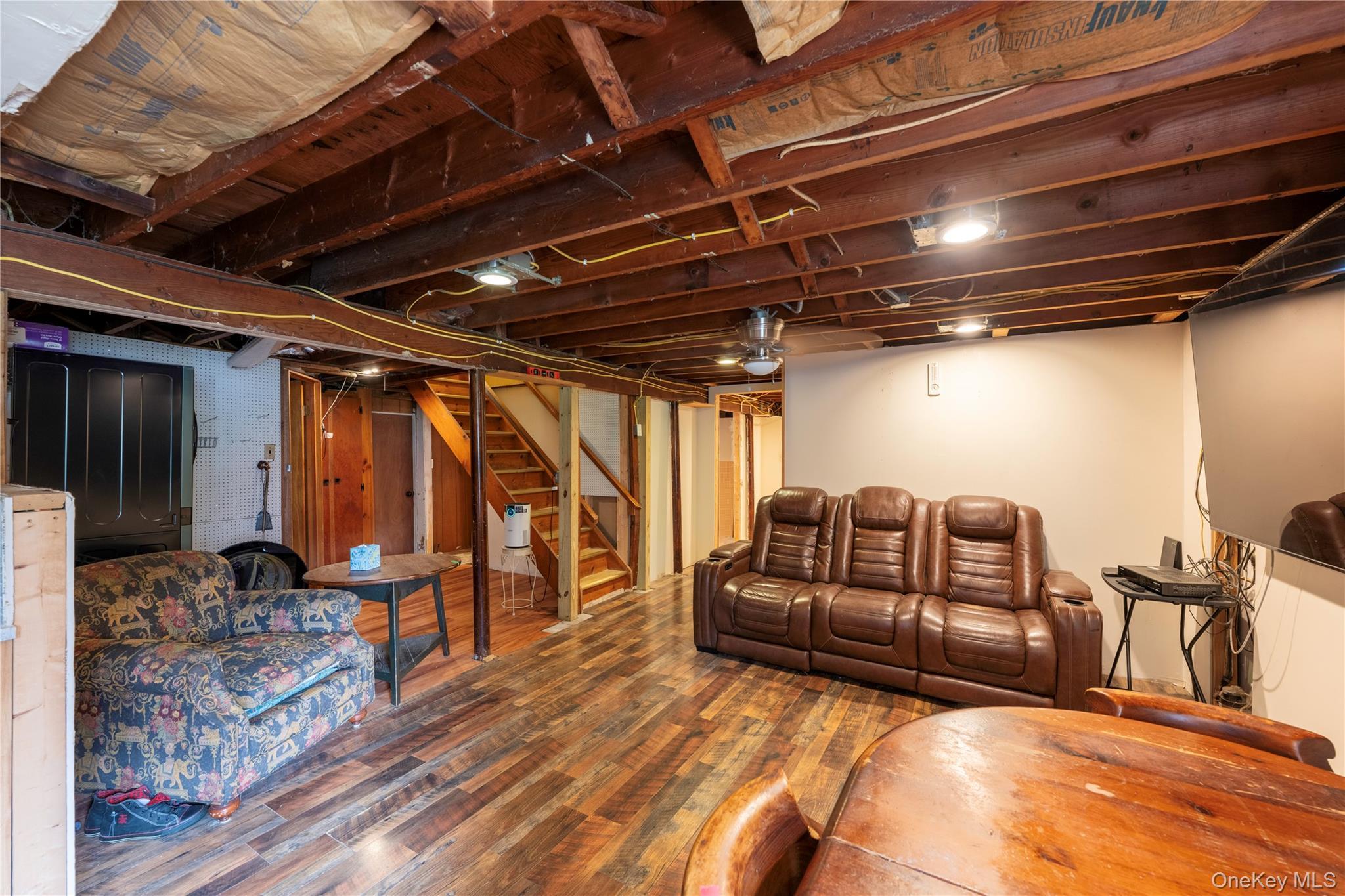 Single Family Phillips Street Dutchess County, NY 12508, MLS-1040478-17