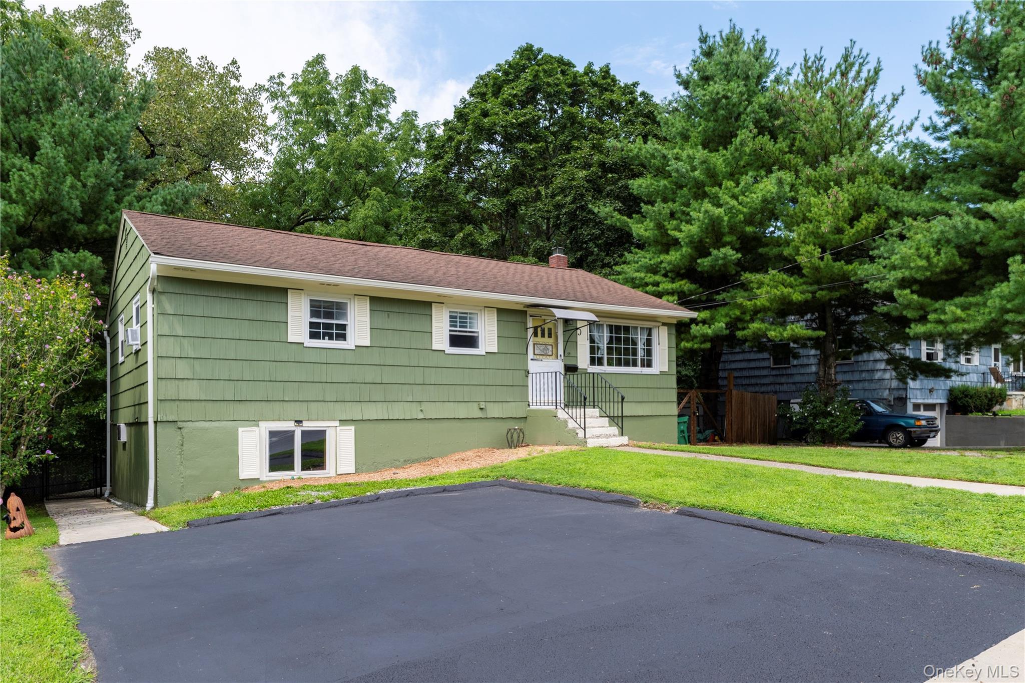 Single Family Phillips Street Dutchess County, NY 12508, MLS-1040478-2