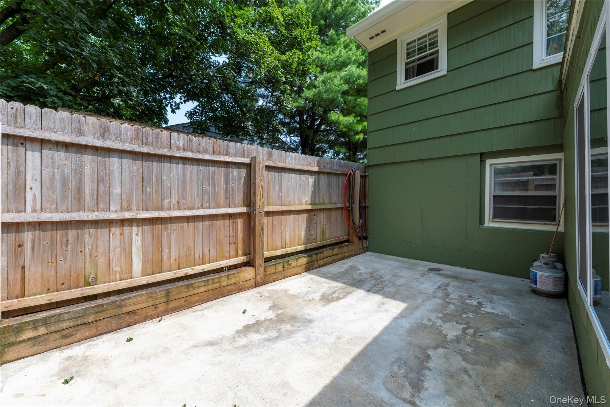Single Family Phillips Street Dutchess County, NY 12508, MLS-1040478-21