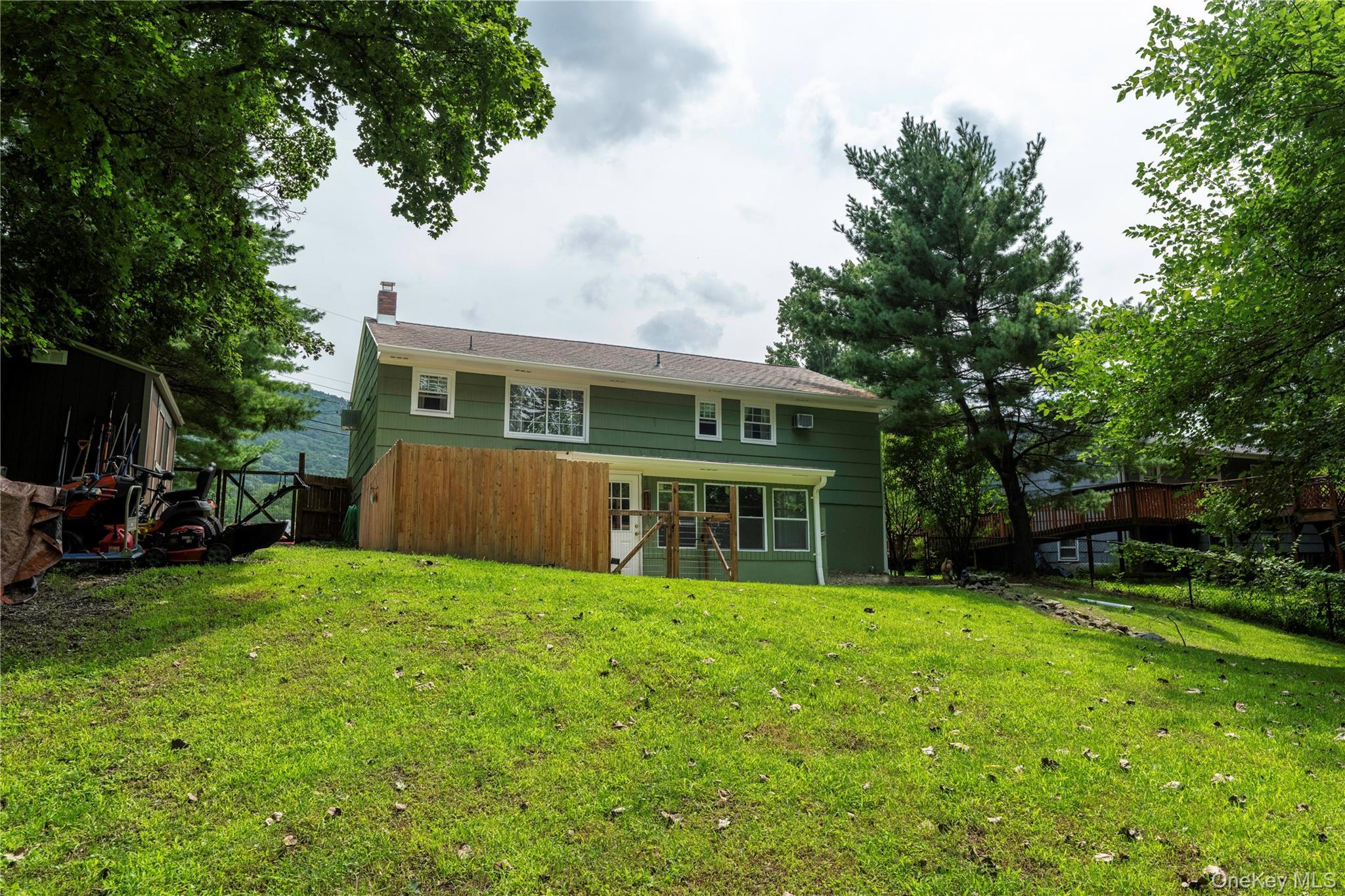 Single Family Phillips Street Dutchess County, NY 12508, MLS-1040478-22