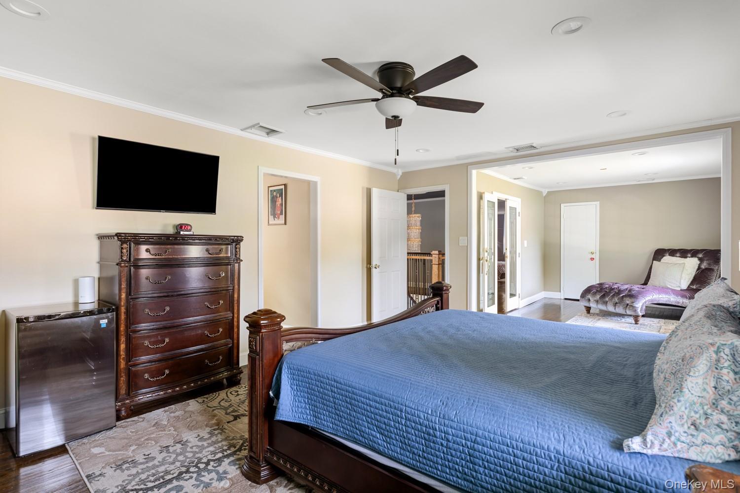 Single Family Whispering Court  Suffolk County, NY 11746, MLS-1040479-16