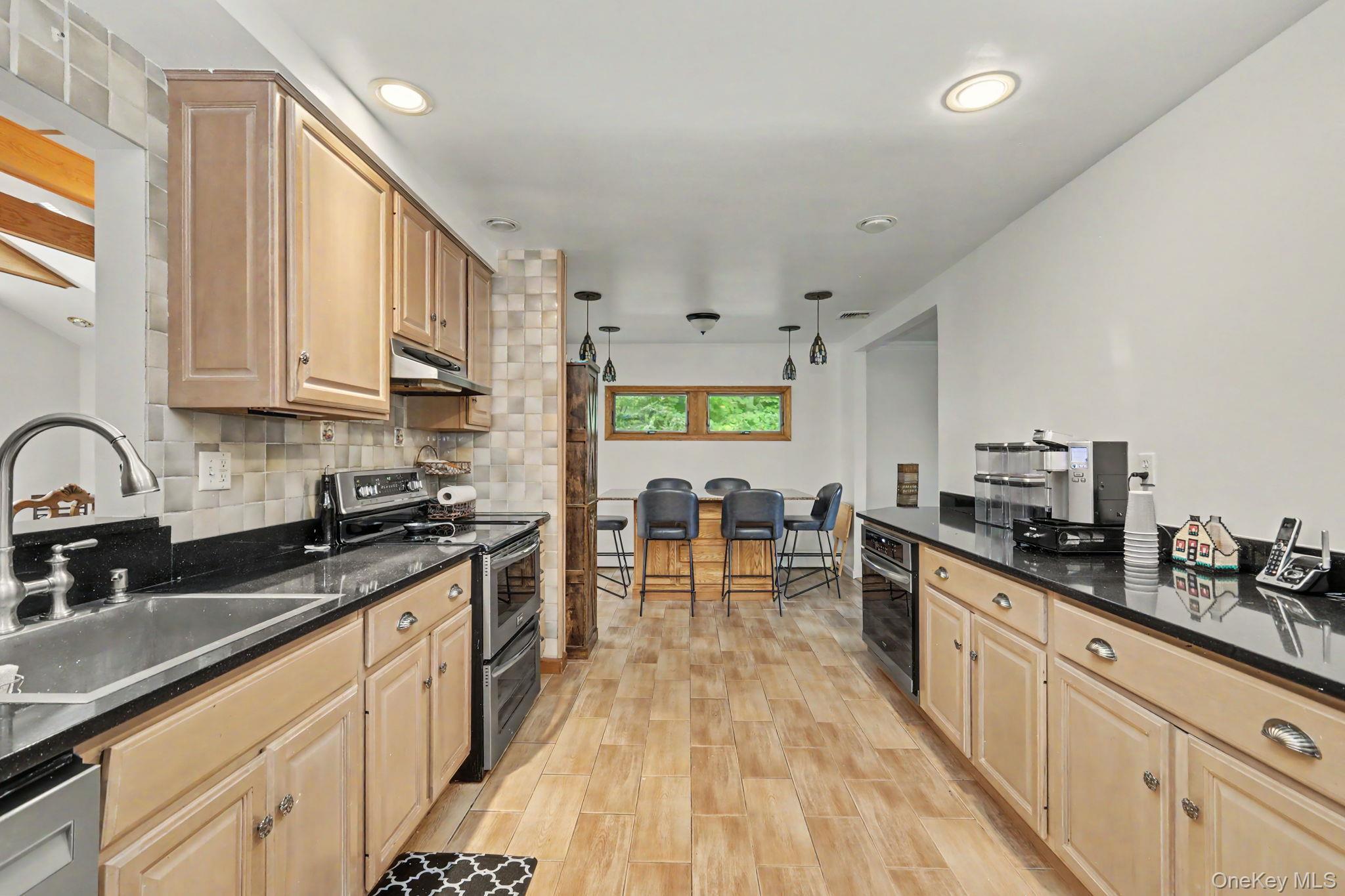 Single Family Fenwood Road Putnam County, NY 10541, MLS-1040487-10