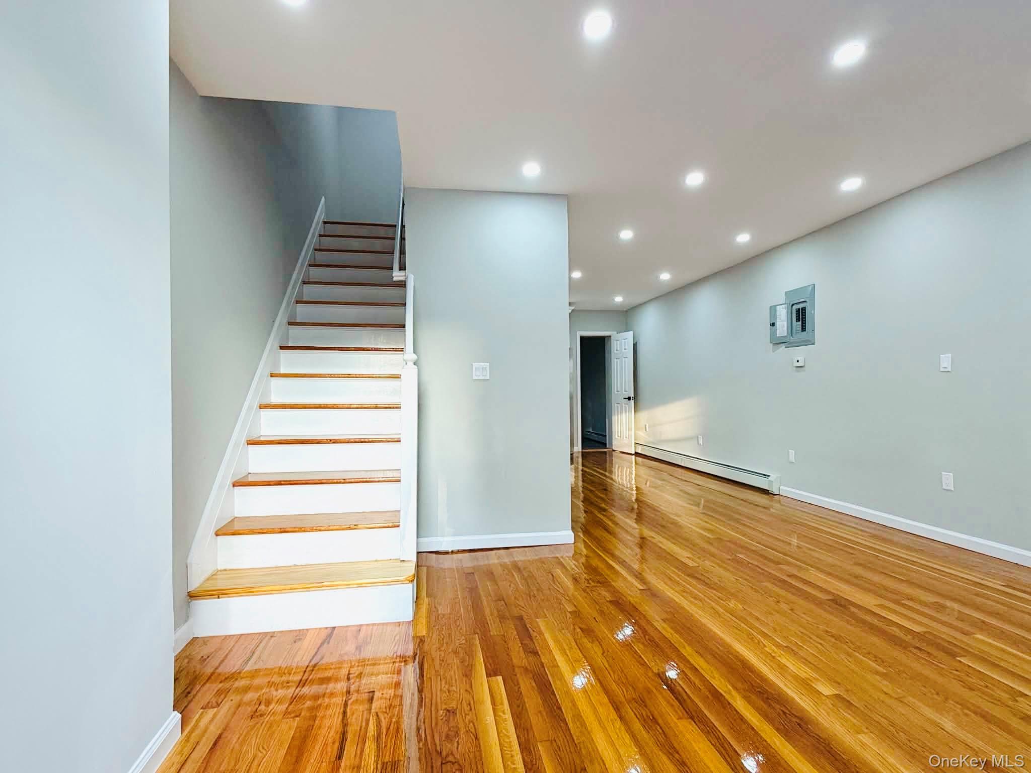 Single Family Bouck Avenue Bronx, NY 10469, MLS-1040489-5