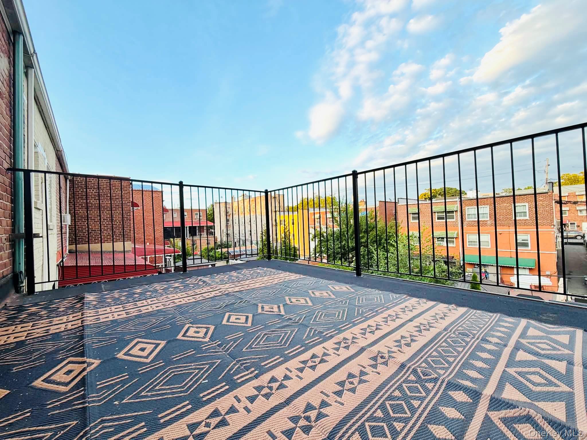 Single Family Bouck Avenue Bronx, NY 10469, MLS-1040489-9