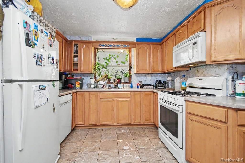 Single Family Ogden Street Orange County, NY 10940, MLS-1040507-4