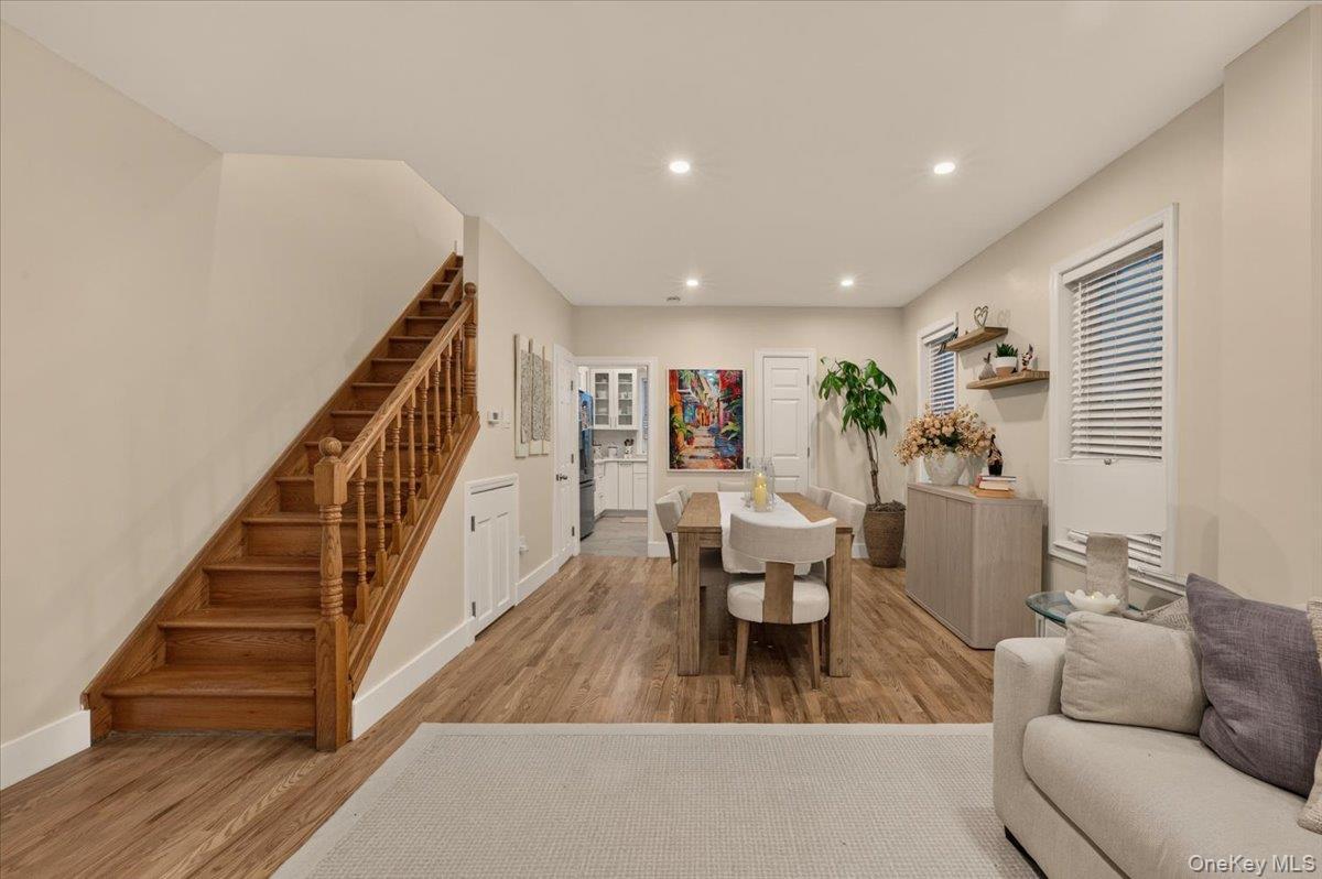 Single Family 89th Avenue Queens, NY 11426, MLS-1040510-4