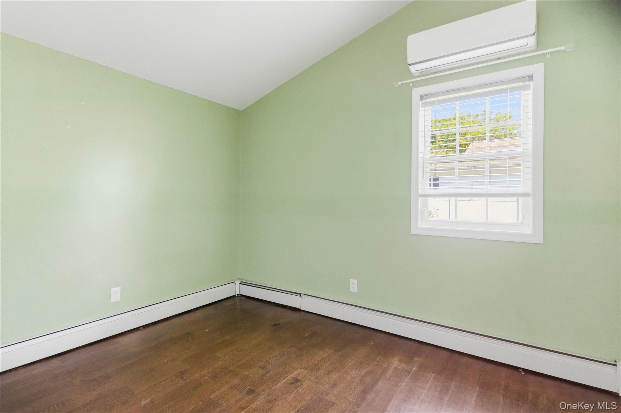 Single Family Spruce Avenue Suffolk County, NY 11795, MLS-1040513-12