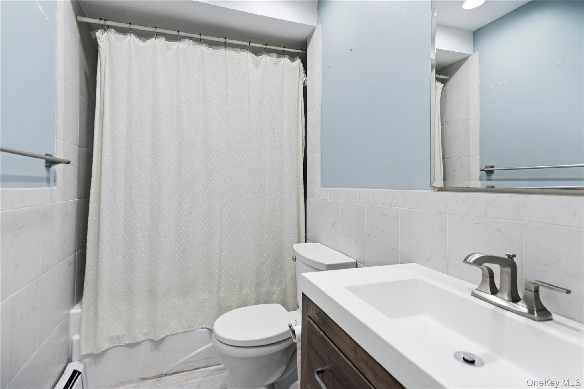 Single Family Spruce Avenue Suffolk County, NY 11795, MLS-1040513-13
