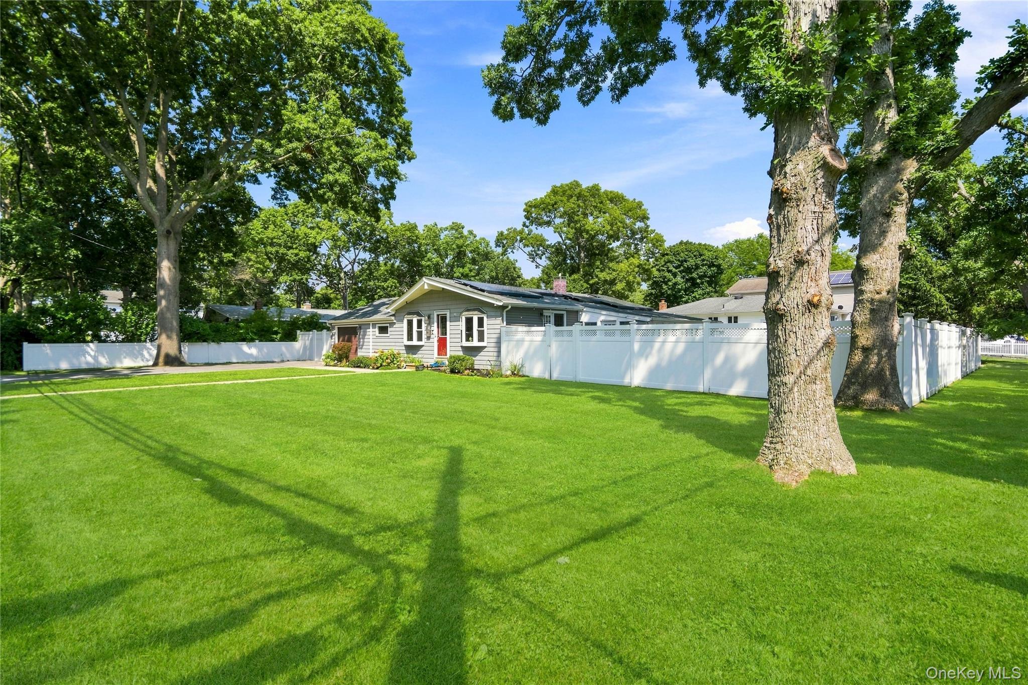 Single Family Spruce Avenue Suffolk County, NY 11795, MLS-1040513-3