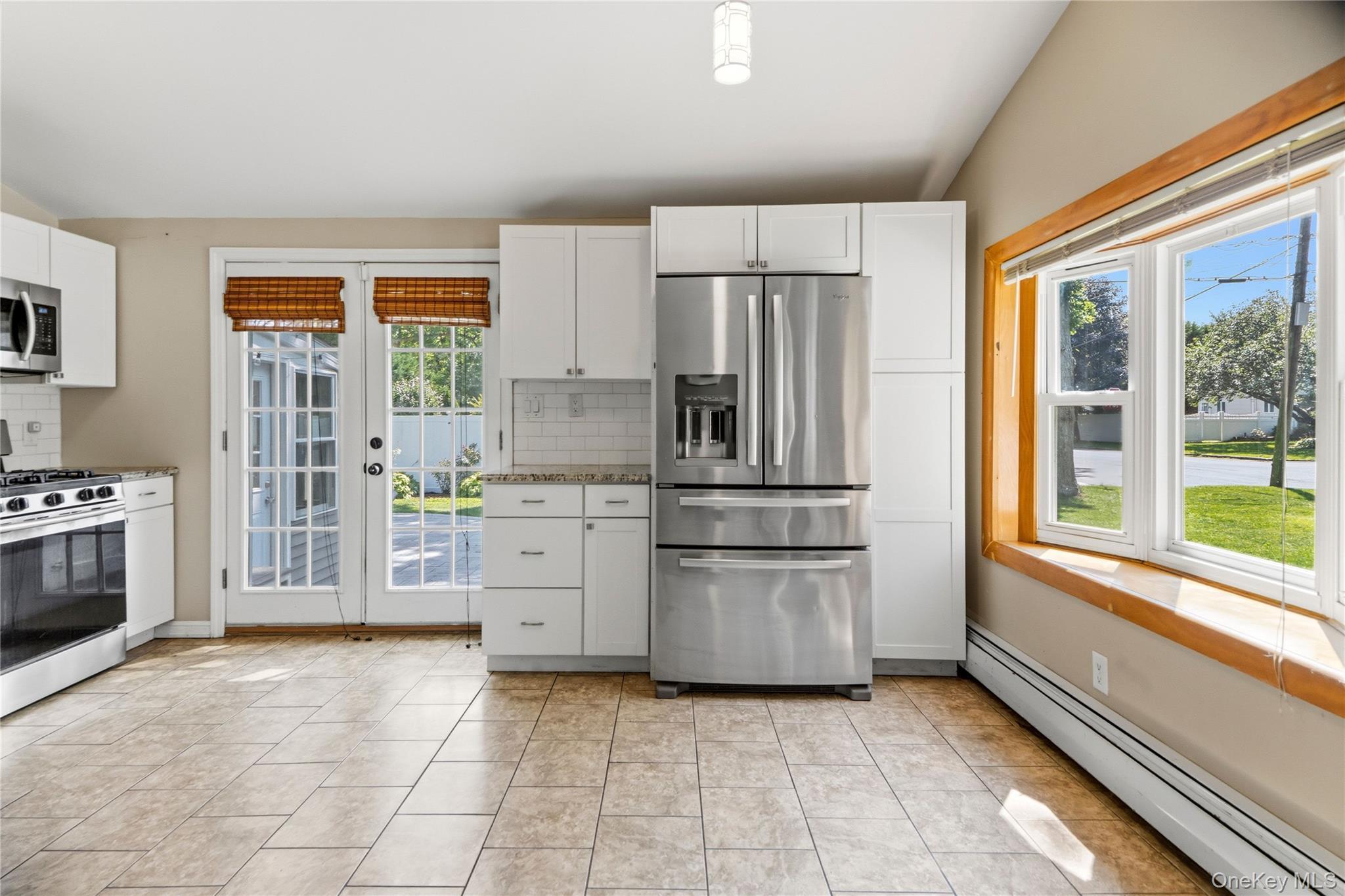 Single Family Spruce Avenue Suffolk County, NY 11795, MLS-1040513-6