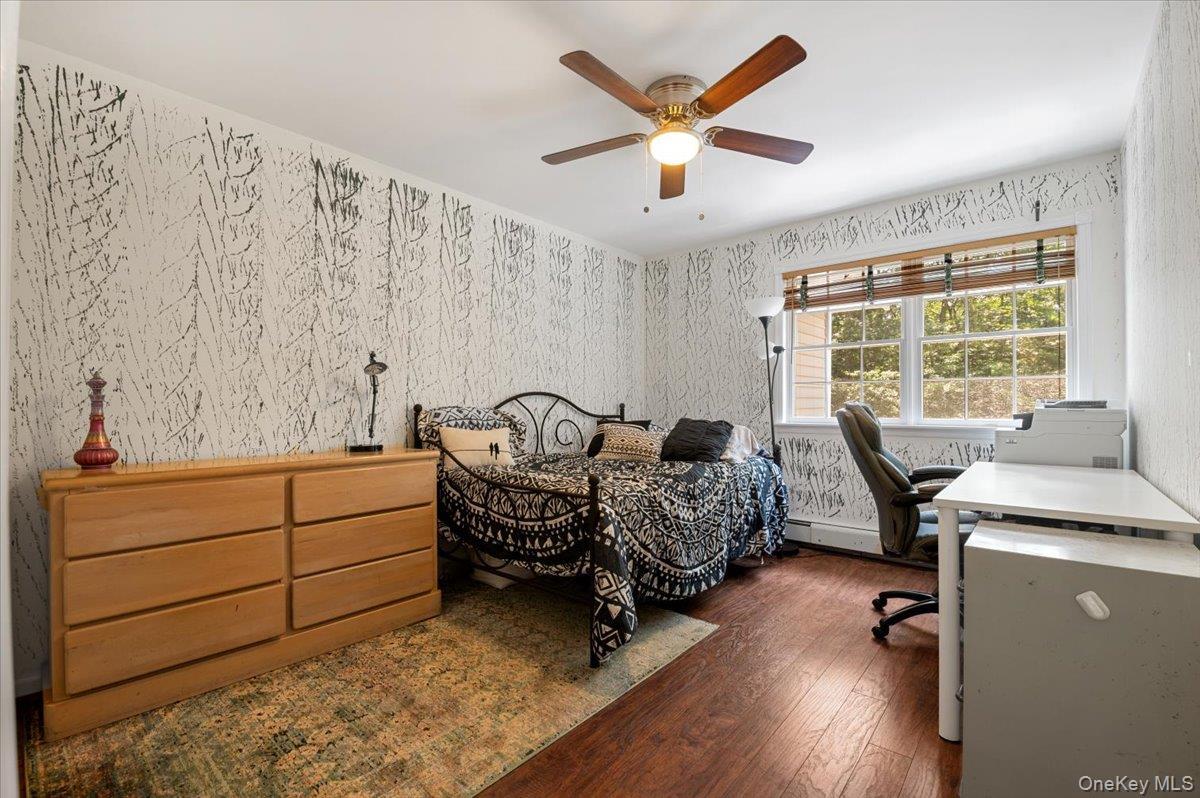 Single Family Washington Avenue Nassau County, NY 11803, MLS-1040523-32