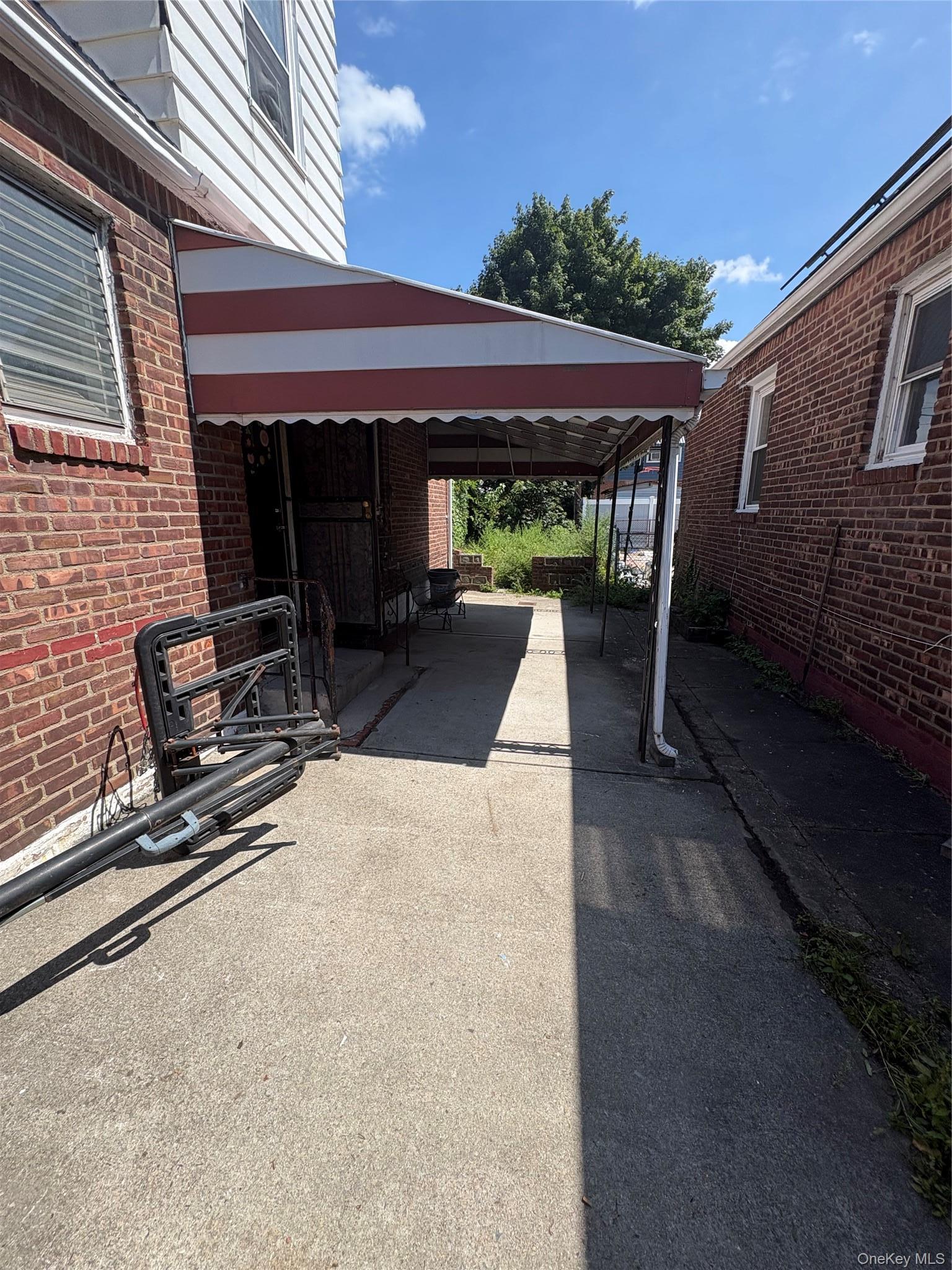 Single Family 223rd Street  Queens, NY 11411, MLS-1040525-4