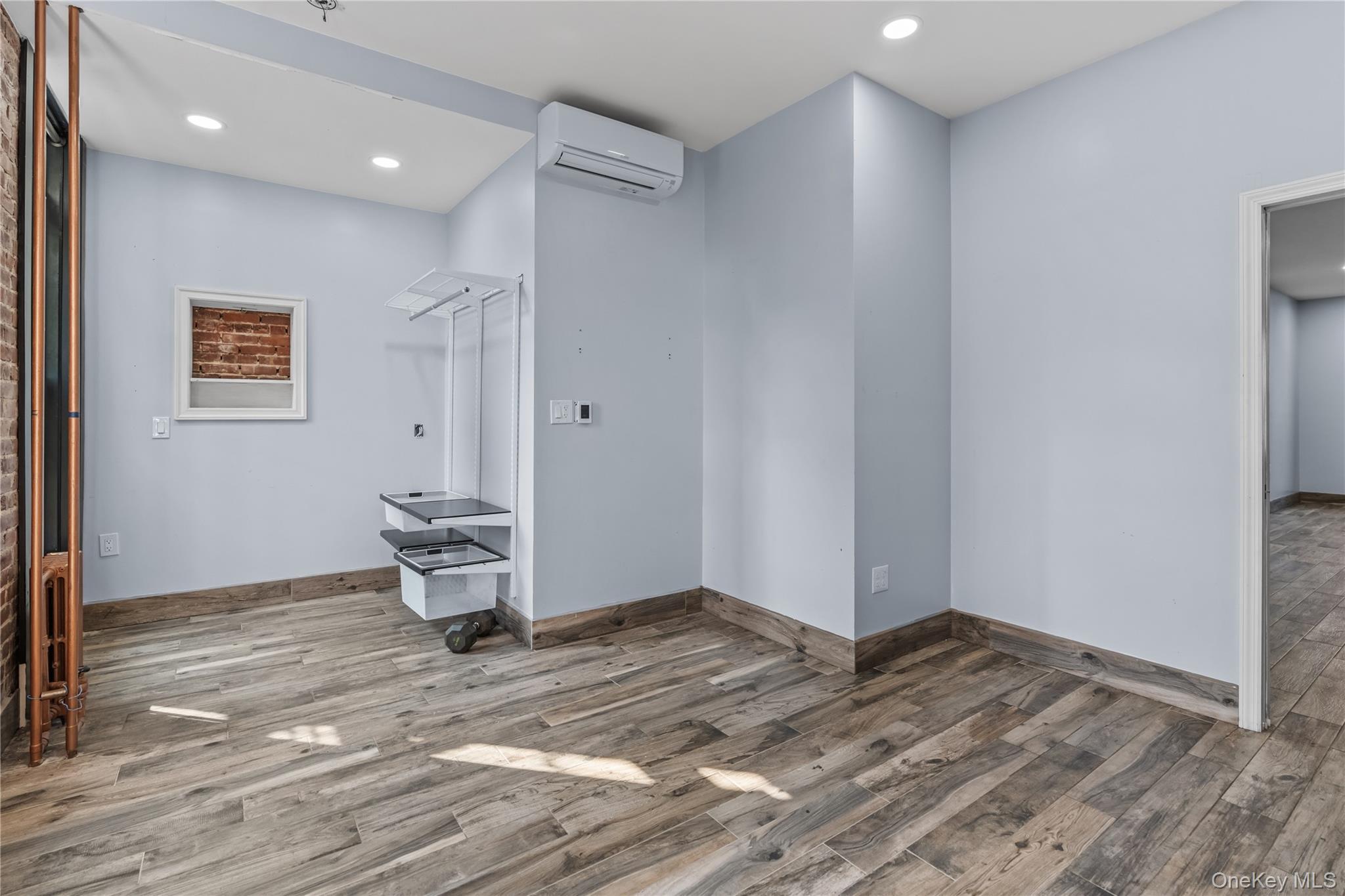 Apartment E 116th Street Manhattan, NY 10029, MLS-1040527-20