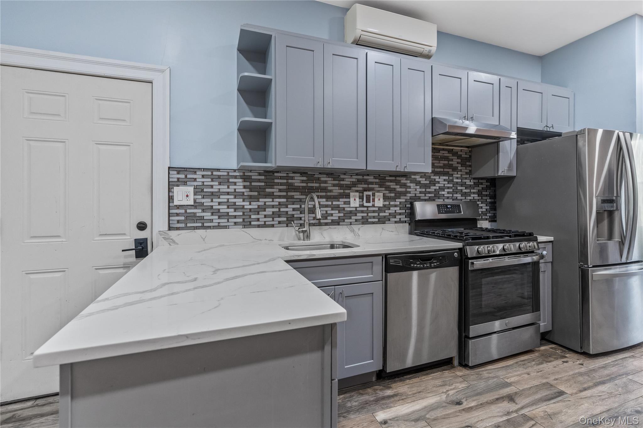 Apartment E 116th Street Manhattan, NY 10029, MLS-1040527-6
