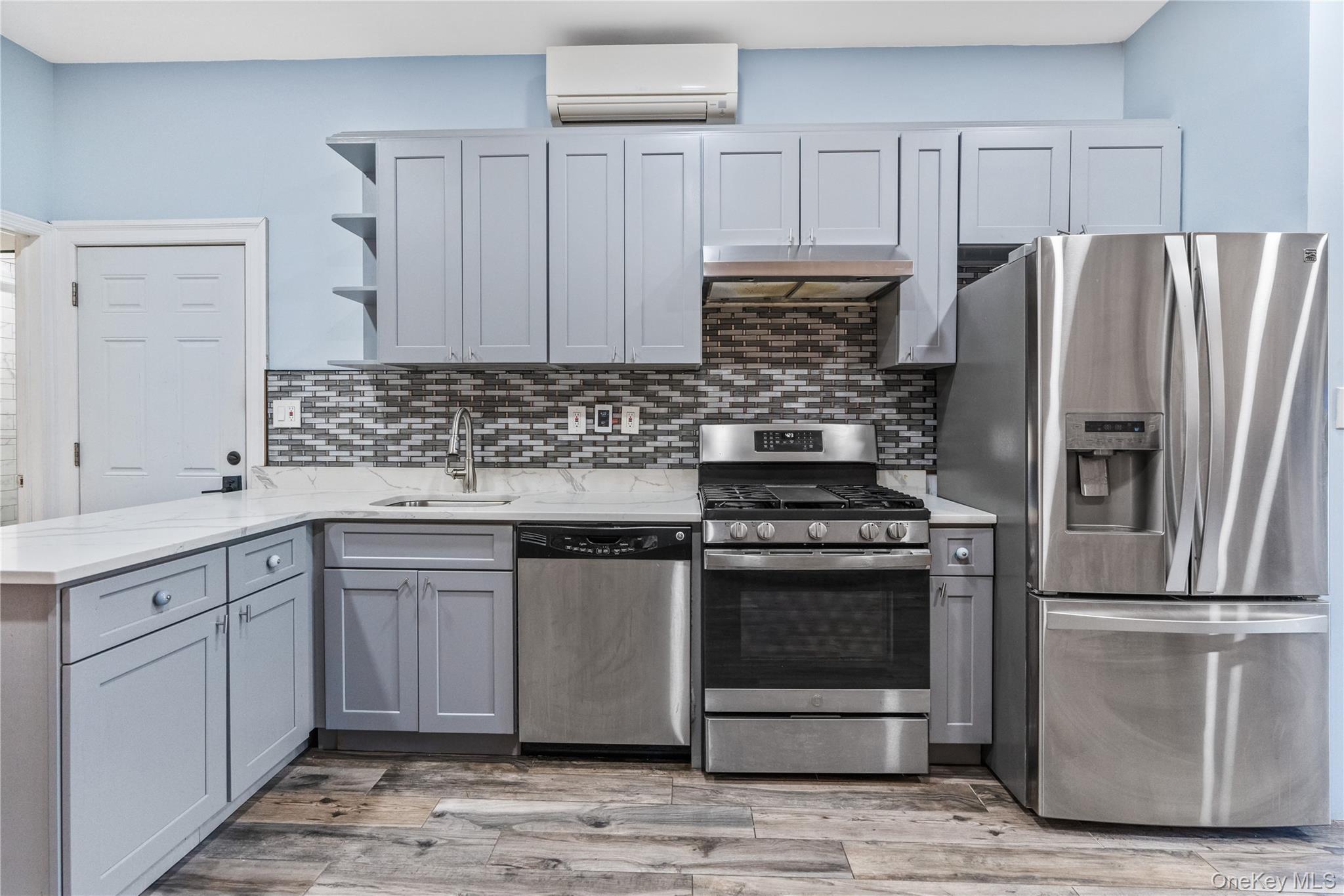 Apartment E 116th Street Manhattan, NY 10029, MLS-1040527-7