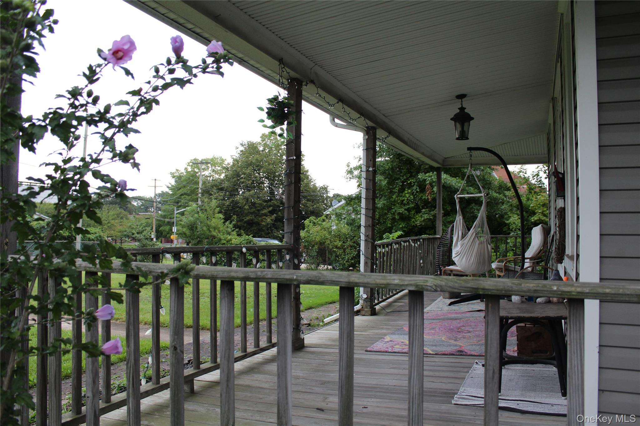 Single Family Old Dock Road  Suffolk County, NY 11754, MLS-1040541-23