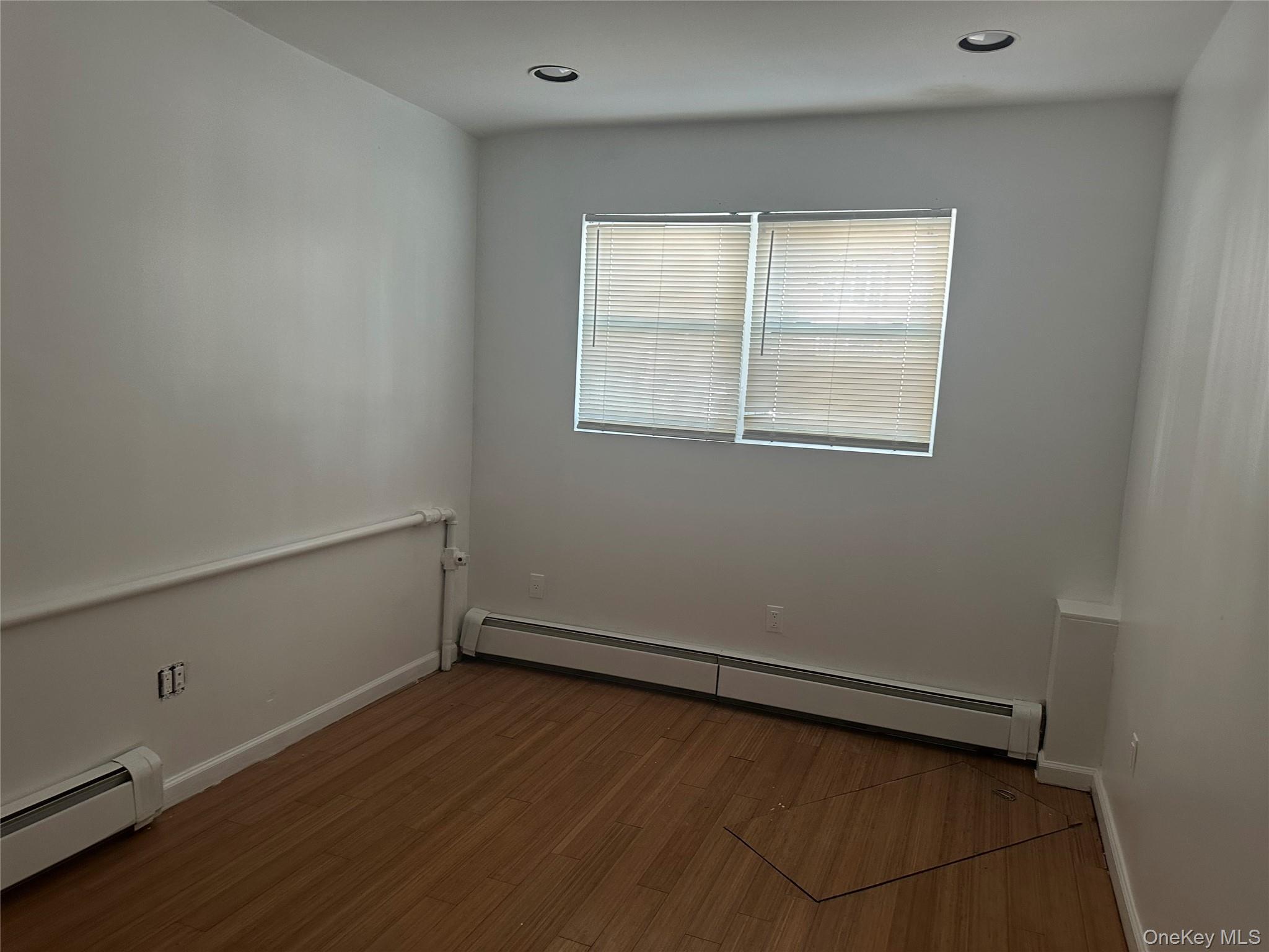 Single Family Hazen Street  Queens, NY 11370, MLS-1040544-4