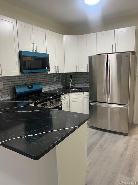 Single Family Corona Avenue Queens, NY 11373, MLS-1040546-17