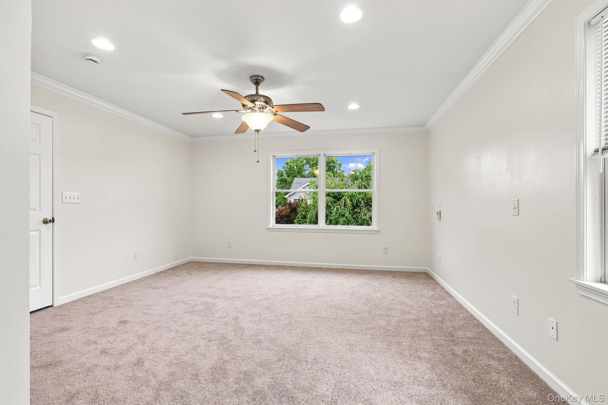 Single Family Kwiecinski Street Rockland County, NY 10993, MLS-1040550-18
